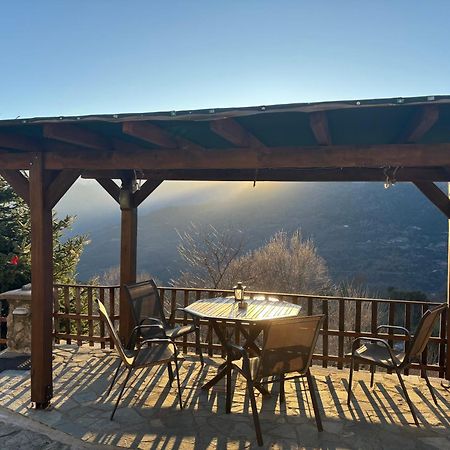 Πέτρινο Όραμα Hotel Kotronion  ภายนอก รูปภาพ