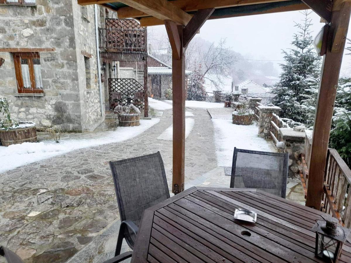 Πέτρινο Όραμα Hotel Kotronion  ภายนอก รูปภาพ
