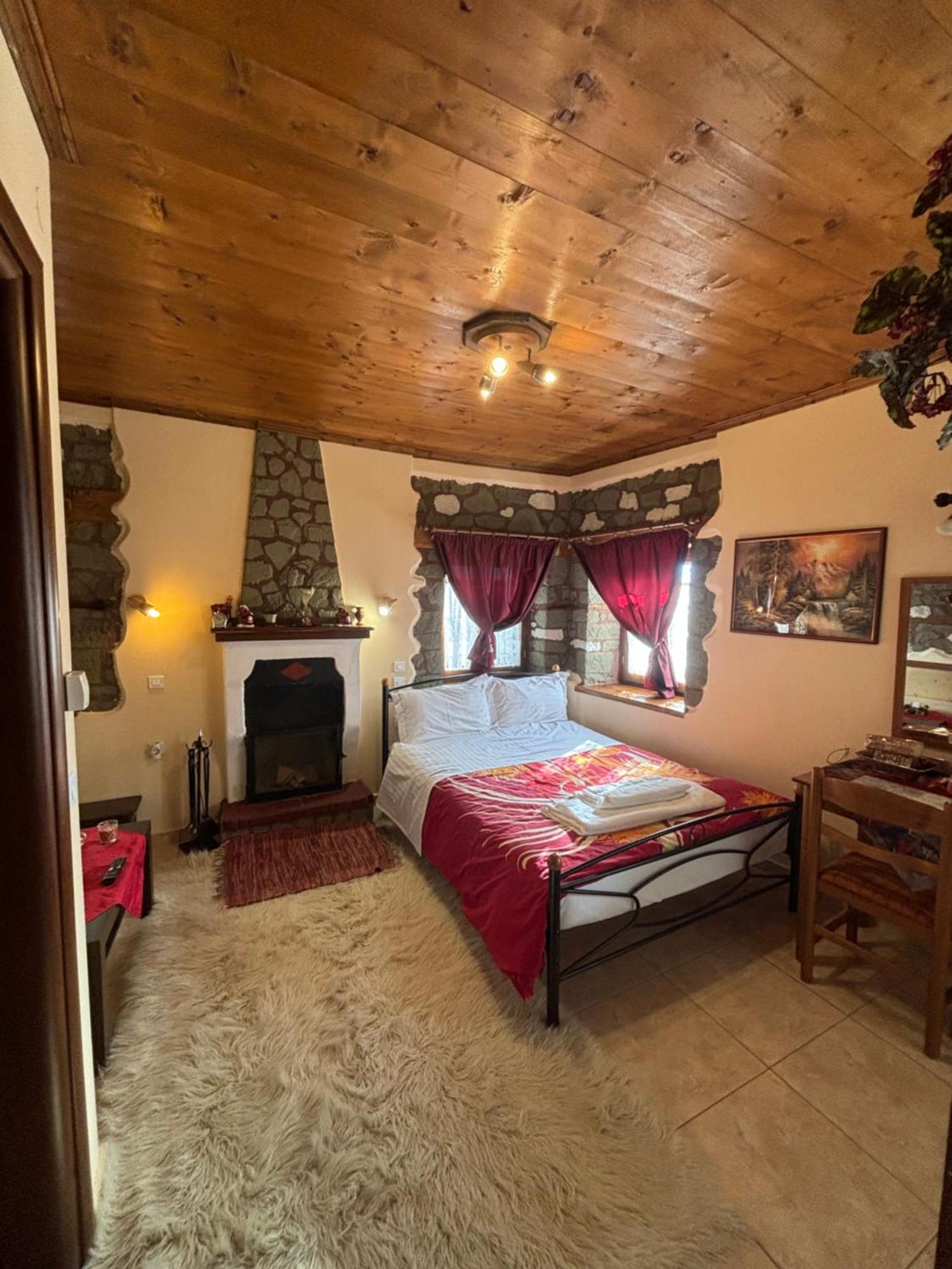 Πέτρινο Όραμα Hotel Kotronion  ภายนอก รูปภาพ