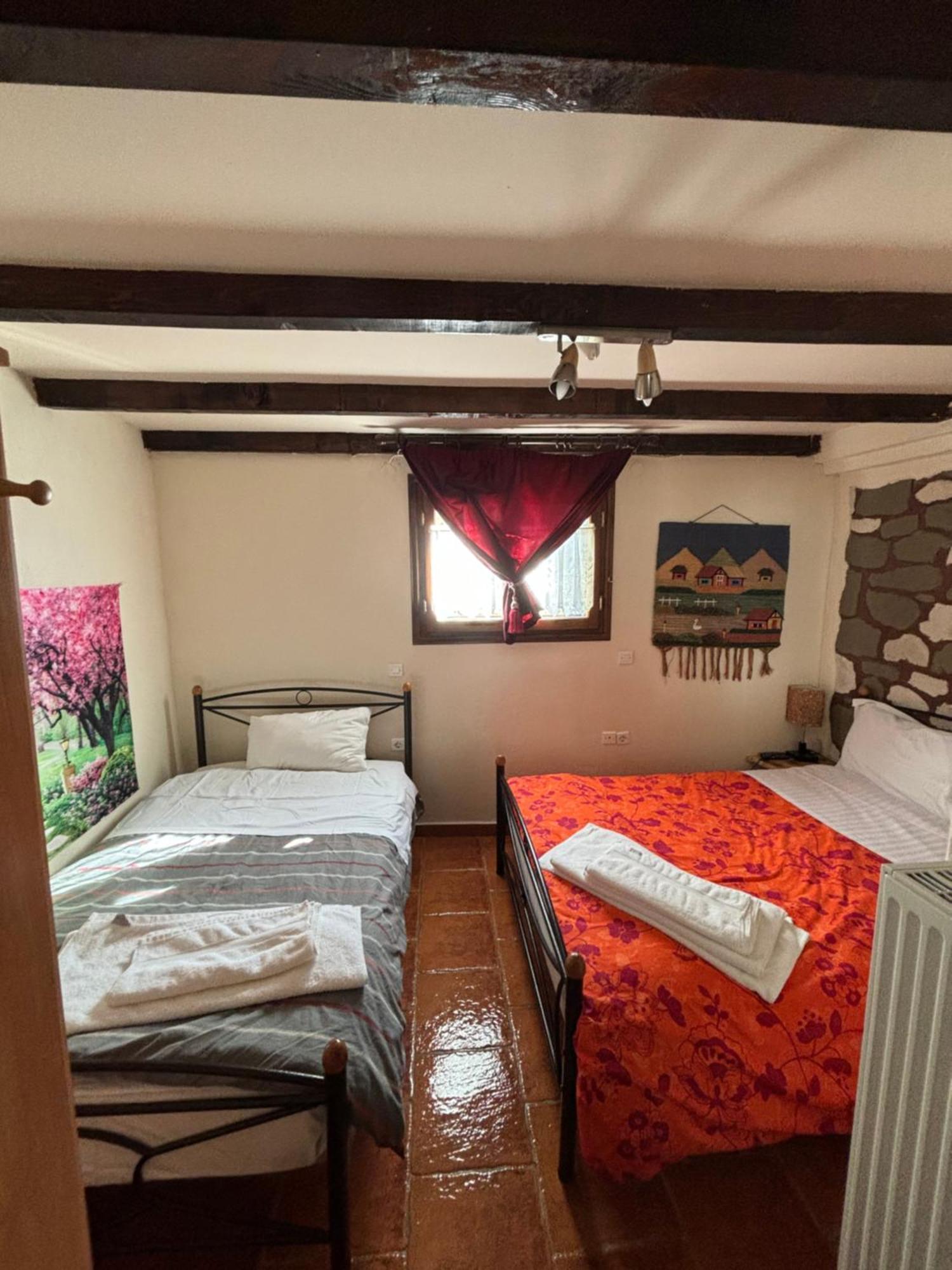 Πέτρινο Όραμα Hotel Kotronion  ภายนอก รูปภาพ