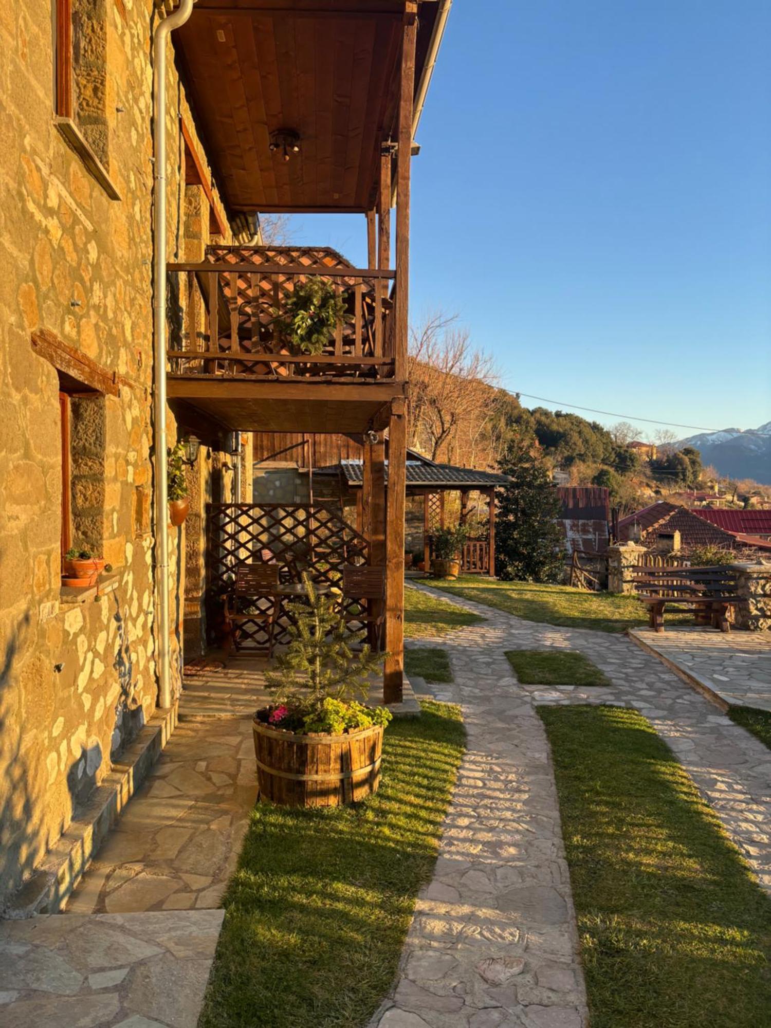 Πέτρινο Όραμα Hotel Kotronion  ภายนอก รูปภาพ
